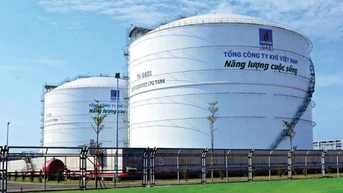 PV GAS PMC: ការធ្វើដំណើរដើម្បីពង្រីកភ្លើងបៃតង