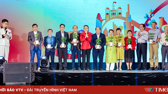 ទីក្រុងហូជីមិញធ្វើស្តង់ដាររូបភាពនៃមគ្គុទ្ទេសក៍ទេសចរណ៍