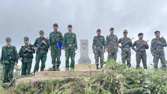 Biên phòng Việt Nam-Lào lần đầu tuần tra song phương cấp tỉnh