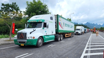 Tổng kim ngạch xuất, nhập khẩu qua Cửa khẩu Quốc tế Tà Lùng đạt hơn 719,2 triệu USD - Báo Cao Bằng điện tử