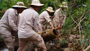 Xử lý thành công quả bom nặng hơn 240 kg tại Quảng Trị