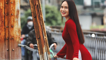 NSND Mai Hoa thân quen và mới lạ trong "Hà Nội cờ hoa"