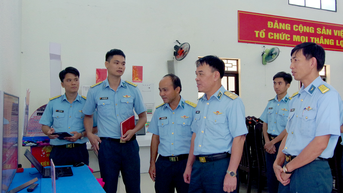 ការពារដែនអាកាស - កងទ័ពអាកាសត្រួតពិនិត្យអគារនៃអង្គភាព "គំរូ និងធម្មតា" ដ៏រឹងមាំដ៏ទូលំទូលាយនៅកងពលលេខ ៣៧៧