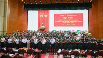 Đổi mới mạnh công tác kiểm tra, giám sát, kỷ luật của Đảng trong Đảng bộ Quân đội