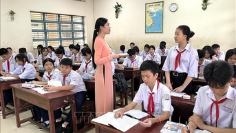 Tây Ninh từng bước giải quyết vấn đề thiếu giáo viên