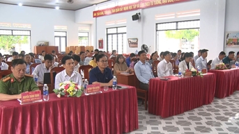 Nam Đà lắng nghe ý kiến của Nhân dân