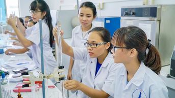 Triển khai nhiệm vụ năm học mới: Tạo bước đột phá cho vùng kinh tế trọng điểm