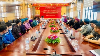 គាំទ្រការអភិវឌ្ឍន៍ផលិតកម្មសម្រាប់គ្រួសារដាំដំណាំឱសថក្នុងឃុំស៊ិនហូ