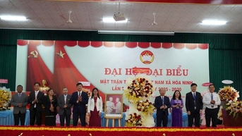 Hoa Ninh ណែនាំយ៉ាងម៉ឺងម៉ាត់នូវសកម្មភាពដល់មូលដ្ឋាន ដើម្បីផលប្រយោជន៍ជាក់ស្តែងរបស់ប្រជាជន។