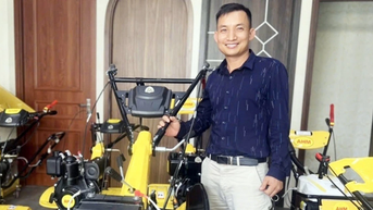 អ្នកបង្កើតគ្រឿងយន្តកសិកម្មគ្មានសញ្ញាបត្រ