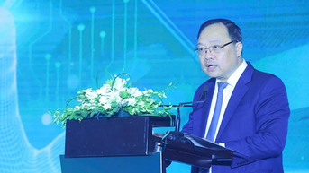 2025년 베트남 카드 데이를 소개합니다: "한 번의 터치 - 만 번의 신뢰"