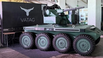 Ukraine tạo bước ngoặc chiến thuật với robot chiến đấu AI hạng nặng