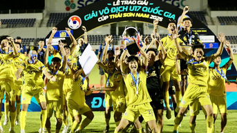 ពីពានរង្វាន់ជើងឯក U17 ហាណូយ៖ ទិសដៅប្រកបដោយនិរន្តរភាពសម្រាប់បាល់ទាត់យុវជនវៀតណាម