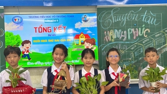 សាលារៀនជាច្រើននៅទីក្រុងហូជីមិញមិនប្រមូលថវិកាពីឪពុកម្តាយទេ។
