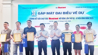 វគ្គផ្តាច់ព្រ័ត្រនៃកម្មវិធីរត់កាសែតហាណូយម៉ីលើកទី 50 - ដើម្បីសន្តិភាពឆ្នាំ 2025៖