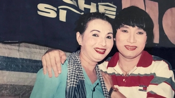 사고로 다리를 잃은 예술가 Kieu My Dung이 "영웅적 과거" 사진 갤러리를 오픈했습니다.
