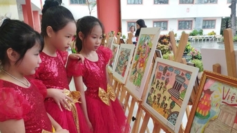 Phường Đông Ngạc: 55 tác phẩm dự thi vẽ tranh “Em yêu Tổ quốc Việt Nam”