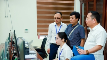 Infographic: គោលនយោបាយ​សម្រាប់​ការ​ធ្វើ​ការ​ក្នុង​ឃុំ​ពិបាក​ពិសេស​បន្ទាប់​ពី​ការ​ច្របាច់​បញ្ចូល​គ្នា​តាម​សេចក្តី​សម្រេច​ចិត្ត​លេខ ៧៦