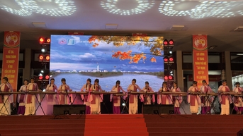 Quê hương ngày mới