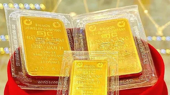 Giá vàng lập kỷ lục mới, giao dịch quanh mức 133,4 triệu đồng/lượng