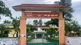 Quảng Trị: Sau vụ ngộ độc, hàng chục học sinh không đến lớp