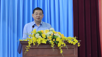 ទីក្រុងហូជីមិញ៖ មន្ត្រីរាជការ និងបុគ្គលិកសាធារណៈជាង ១.៥០០នាក់ បានទទួលការបណ្តុះបណ្តាលលើការងារសំណង និងការងារបោសសម្អាតទីតាំង