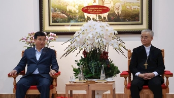 លេខាបក្សខេត្ត Lam Dong ទៅទស្សនាភូមិភាគ Da Lat