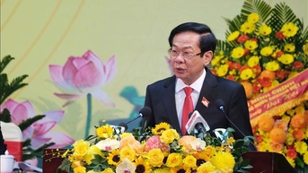 លោក Do Thanh Binh កាន់តំណែងជាអនុរដ្ឋមន្ត្រីអចិន្ត្រៃយ៍នៃក្រសួងមហាផ្ទៃ។