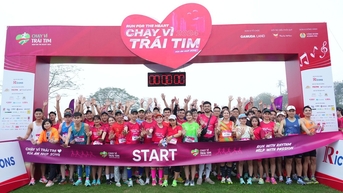 Giải chạy 'Run For The Heart' 2025 quyên góp 5 tỉ đồng cho trẻ em phẫu thuật tim