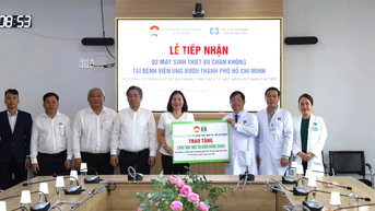 Bệnh viện Ung bướu TPHCM tiếp nhận 2 máy sinh thiết vú chân không