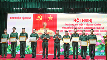 Binh chủng Đặc công tổng kết thực hiện nhiệm vụ diễu binh, diễu hành