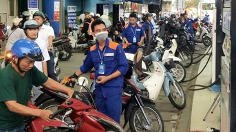 Giá xăng, dầu cùng tăng từ 15h hôm nay