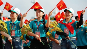 Từ dân số vàng đến khát vọng quốc gia thu nhập cao
