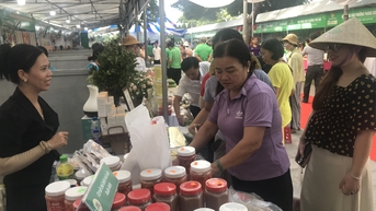 មនុស្សជាង 7,000 នាក់បានចូលរួមក្នុងការប្រលងតាមអនឡាញដែលរៀបចំដោយសមាគមកសិករទីក្រុង។