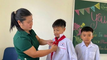 Cảnh đặc biệt trước ngày khai giảng ở ngôi trường chỉ có 8 học sinh