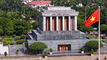 មេឃខៀវ ឆ្លើយតបលើជើងហោះហើរ Vietnam Airlines