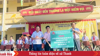 ធនាគារគោលនយោបាយសង្គម Thanh Hoa បានបរិច្ចាគកង់ចំនួន 110 ដល់សិស្សដែលជួបការលំបាក។