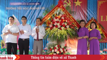 Phó Chủ tịch UBND tỉnh Đầu Thanh Tùng dự lễ khai giảng cùng thầy và trò Trường tiểu học Quảng Lưu