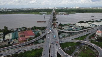 Cấm xe tải trên 18 tấn đi Nguyễn Khoái từ cầu Vĩnh Tuy