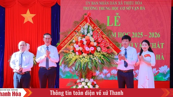 អនុលេខាគណៈកម្មាធិការបក្សខេត្ត ប្រធានគណៈកម្មាធិការរណសិរ្សមាតុភូមិខេត្ត Trinh Tuan Sinh បានចូលរួមពិធីបើកនៅអនុវិទ្យាល័យ Van Ha