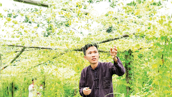 “A Separate Path”는 영감을 줍니다