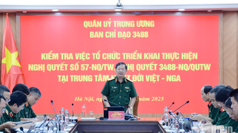 ឧត្តមសេនីយឯក Le Huy Vinh បានចុះត្រួតពិនិត្យមជ្ឈមណ្ឌលត្រូពិក វៀតណាម-រុស្ស៊ី