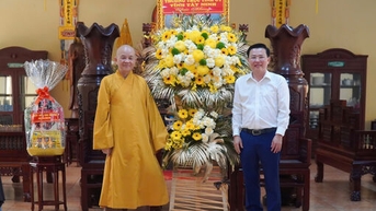 Phó Bí thư Tỉnh ủy Nguyễn Thanh Hải thăm, chúc mừng Đại lễ Vu Lan năm 2025