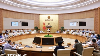 Thủ tướng: Phải đạt mục tiêu tăng trưởng kinh tế 8,3-8,5% trong năm nay