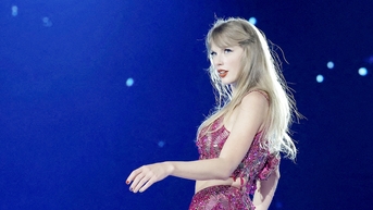 Taylor Swift: Ngọc nữ và vũ nữ