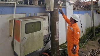 Băn khoăn với tiền điện tháng 8