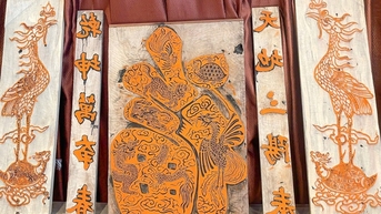 チュオン村のリョン絵画の伝統工芸を復活させる：ベトナムの民俗絵画の遺産を現代の生活に蘇らせる。