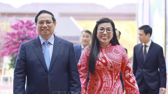 Perdana Menteri dan istrinya menyelenggarakan resepsi untuk Korps Diplomatik dalam rangka Tahun Baru Imlek tradisional Tahun Kuda (Bính Ngọ).