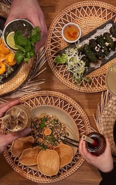 Quán ăn Việt ở Anh có đặc sản gì mà được khen 'đáng giá từng đồng'?
