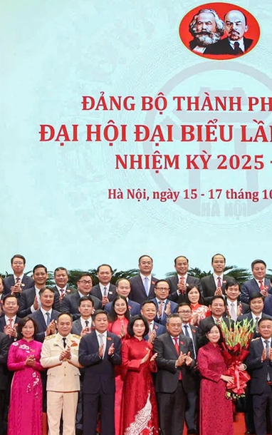 [Ảnh] Bế mạc Đại hội đại biểu Đảng bộ thành phố Hà Nội khóa XVIII